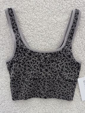 Athleta Aurora Scoop Crop Tank Black/Grey